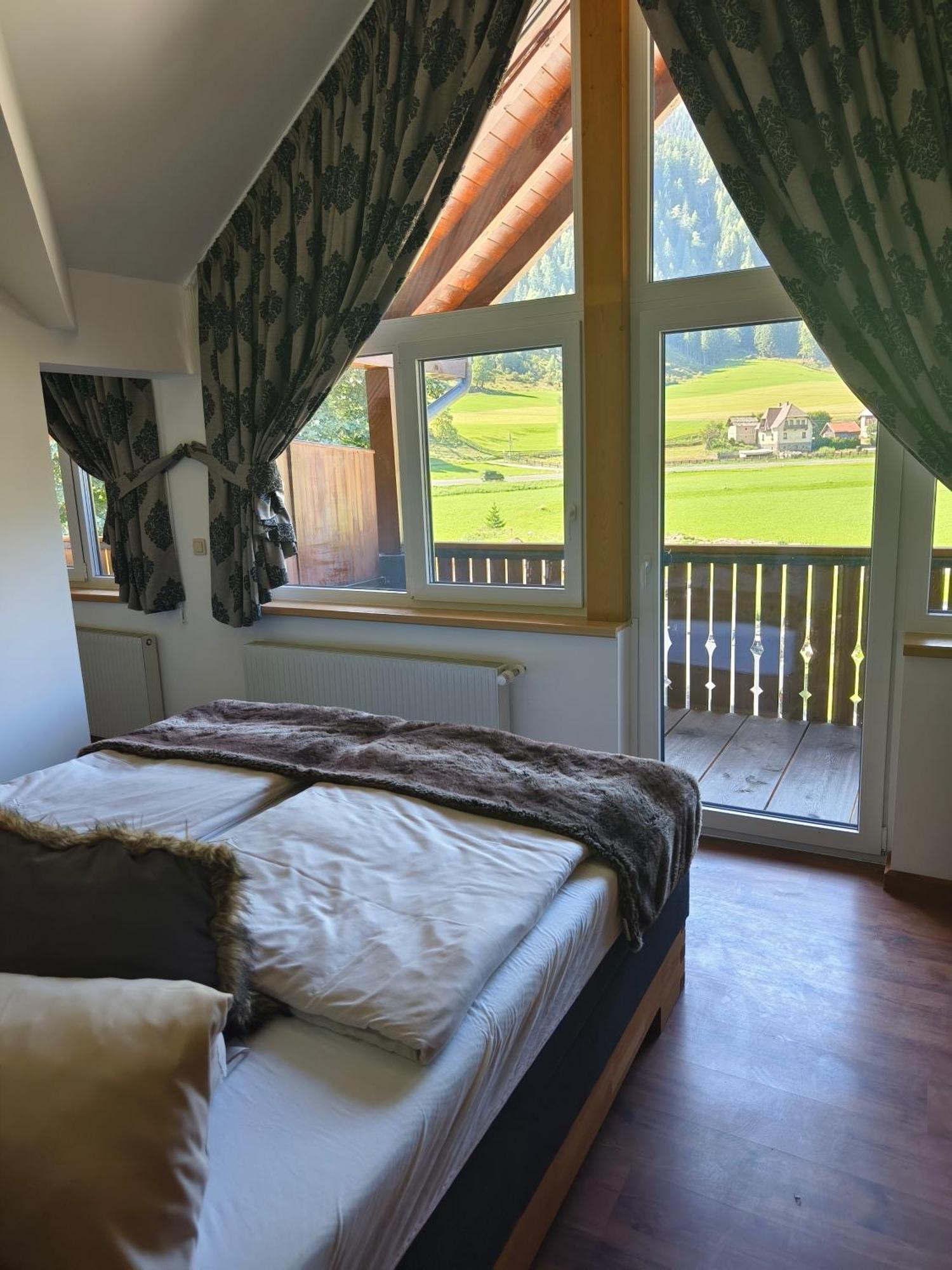 Appartements Alpengarten Mallnitz Exterior photo